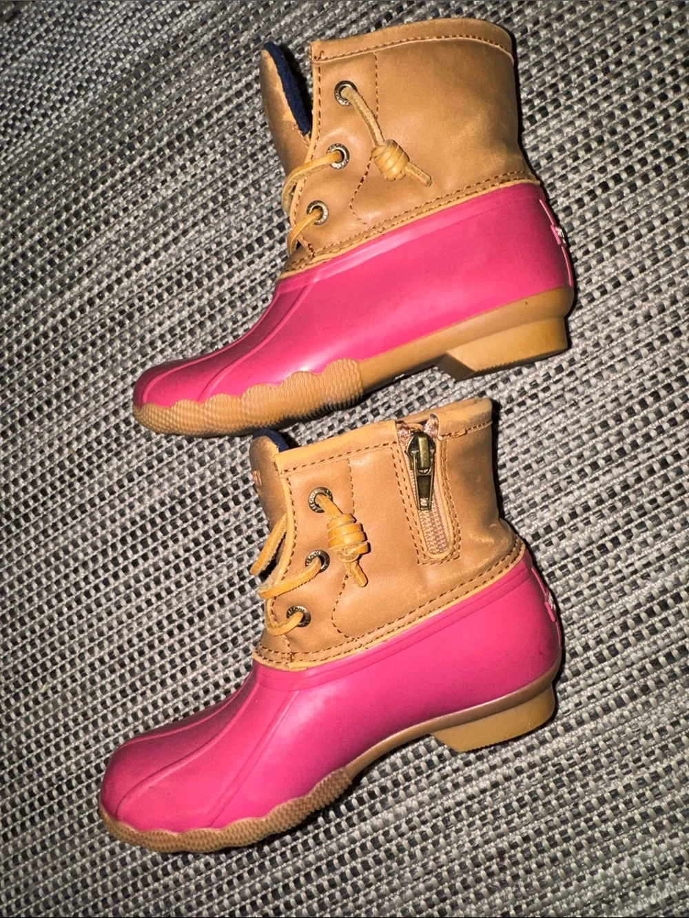 Sperry Girls Saltwater Rain and Snow Boot in hot pink and tan, size 11M